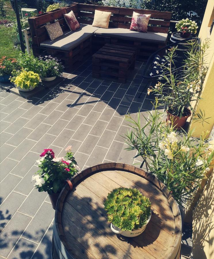 Apartament Milio Apartman Badacsony Badacsonytördemic Zewnętrze zdjęcie